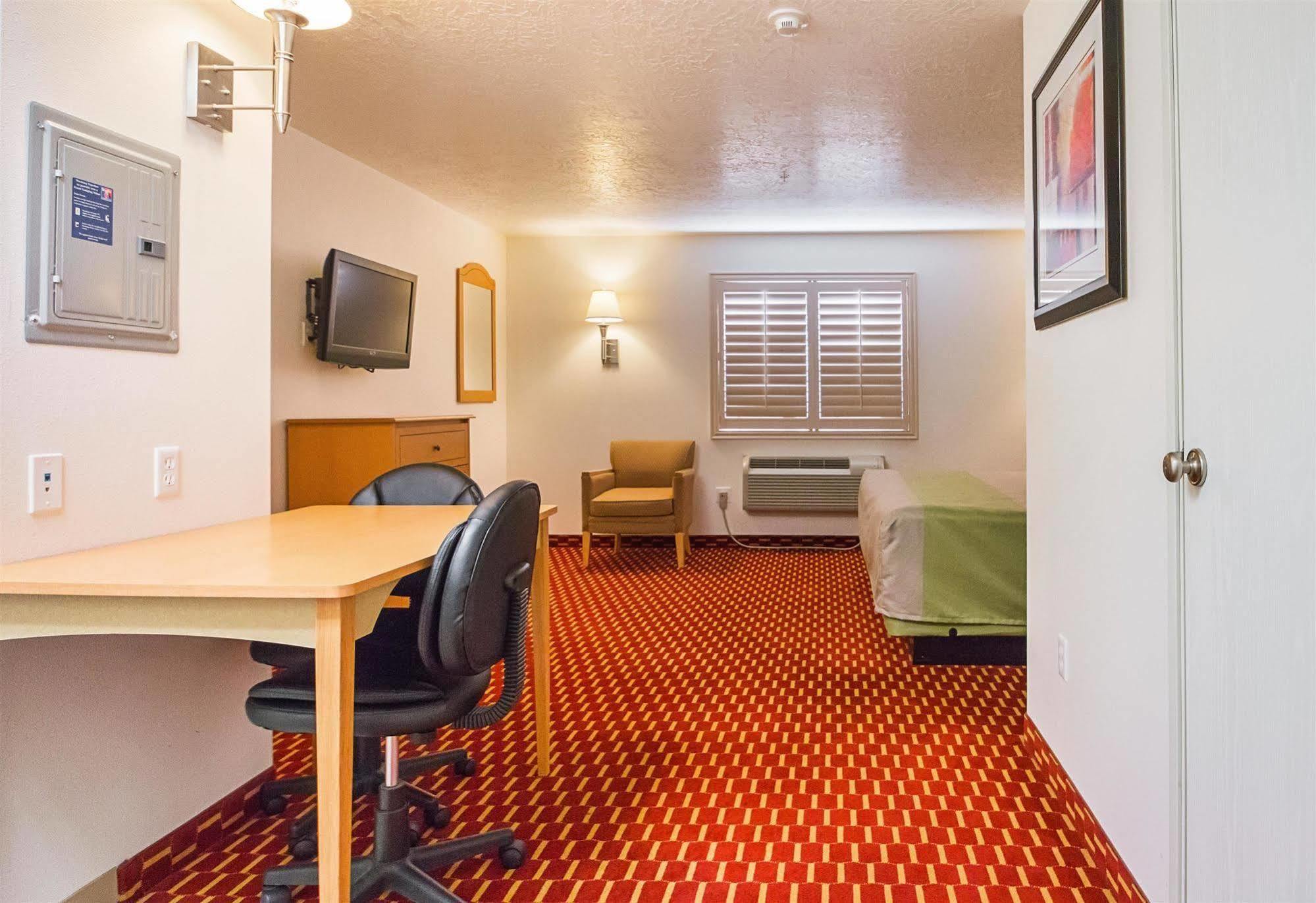 Executive Inn & Suites Extended Stay - Vernal Habitación foto